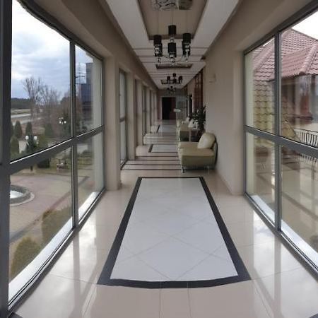 Hotel Kamiza Wyszków Eksteriør bilde